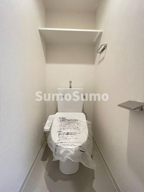 トイレ(コンパクトで使いやすいトイレです)