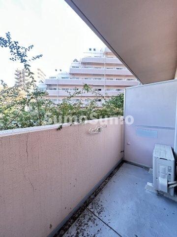 物件内観写真13　(落ち着いた時間を過ごせるバルコニーです)