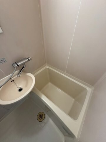 物件内観写真17　(きれいなお風呂です)