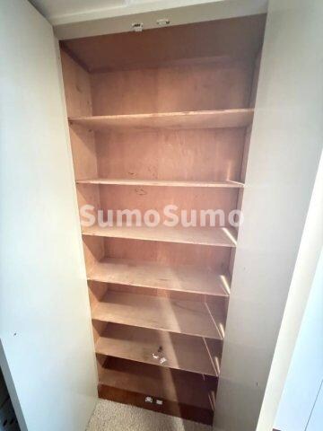 物件内観写真7　(こまごまとしたものを収納できそうですね)