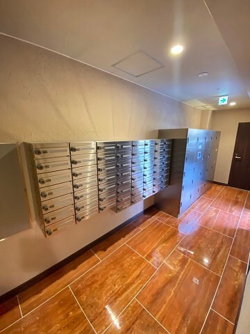 物件内観写真28　(便利な宅配ボックス完備♪)