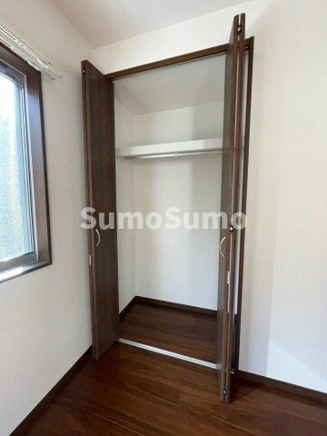 物件内観写真5　(こまごまとしたものを収納できそうですね)