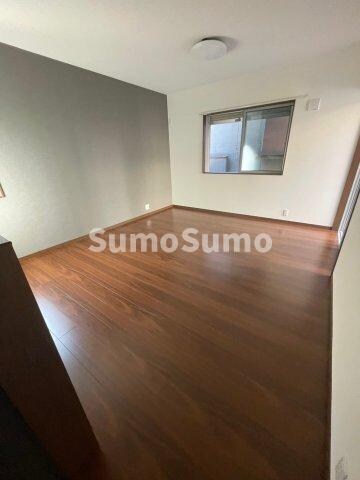 物件内観写真11　(リビングです)