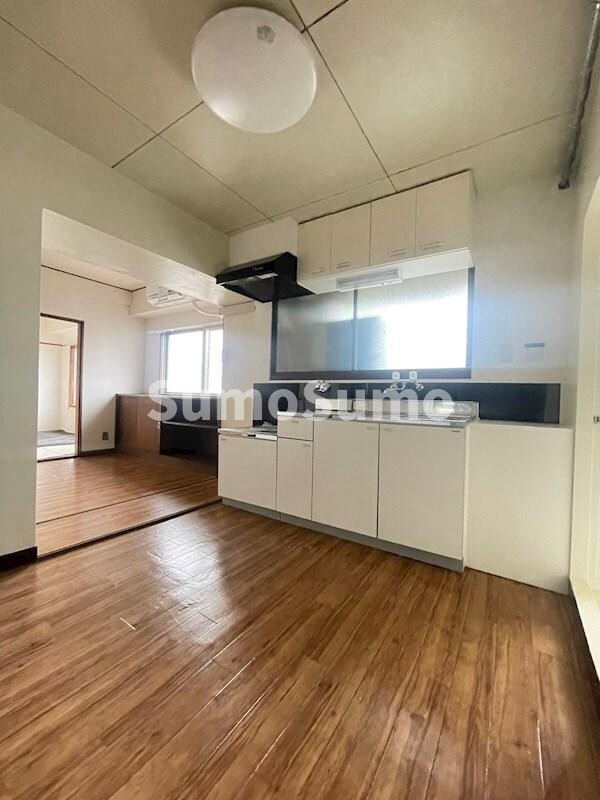 物件内観写真17　(居間です)