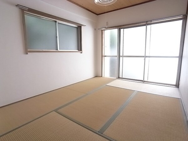 寝室(開放的な寝室です)