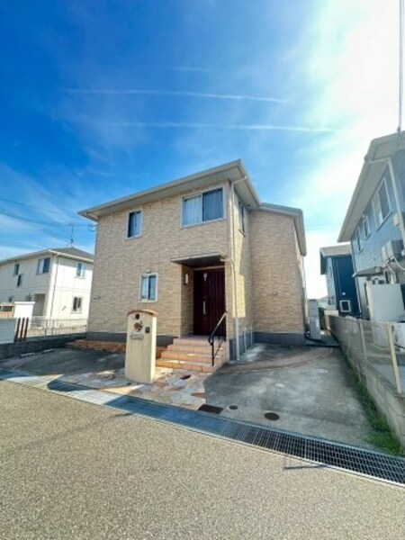 玉津町西河原戸建外観写真