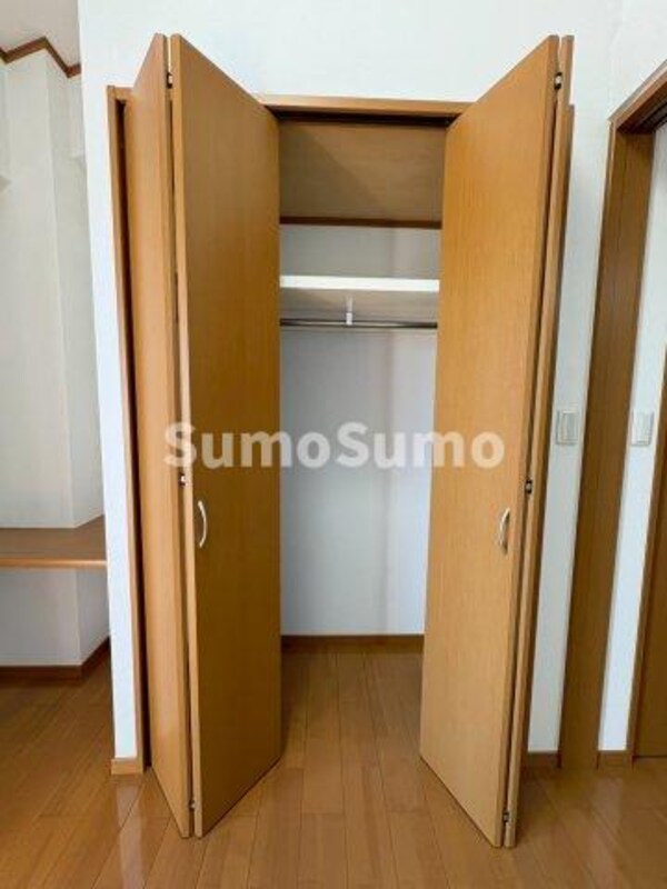 収納(便利な収納スペースです)
