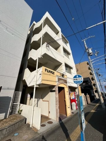 物件外観写真1　(外はこのようになっています)