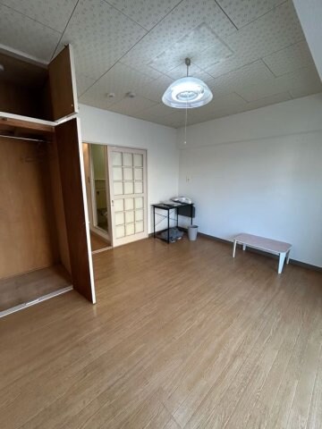 物件内観写真14　(使いやすい居間です)