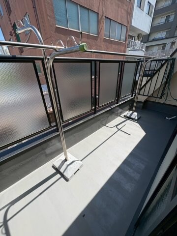 物件内観写真7　(バルコニー付きです)