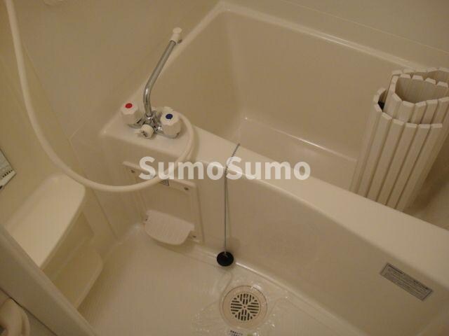 物件内観写真6　(コンパクトで使いやすいお風呂です)