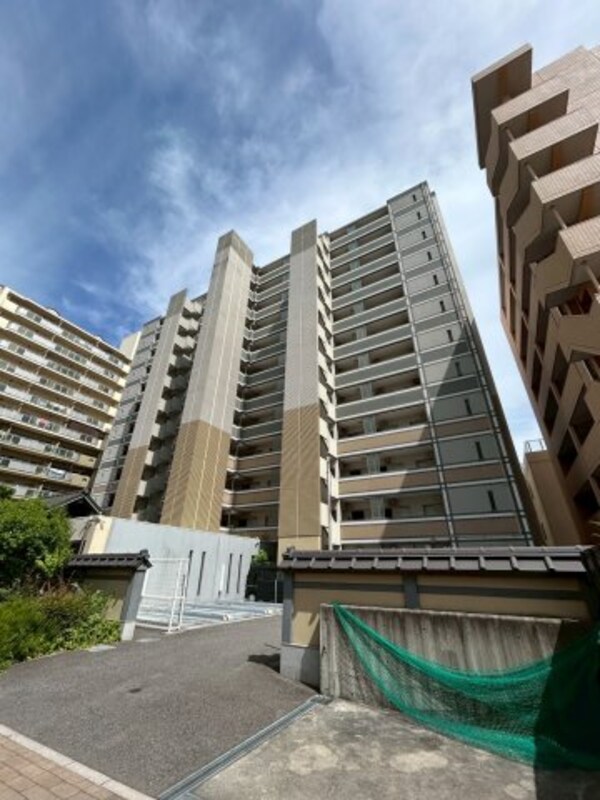 外観(こちら、外観パースです)