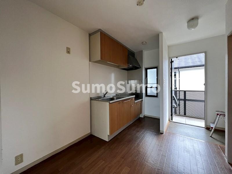 物件内観写真4　(使いやすい居間です)