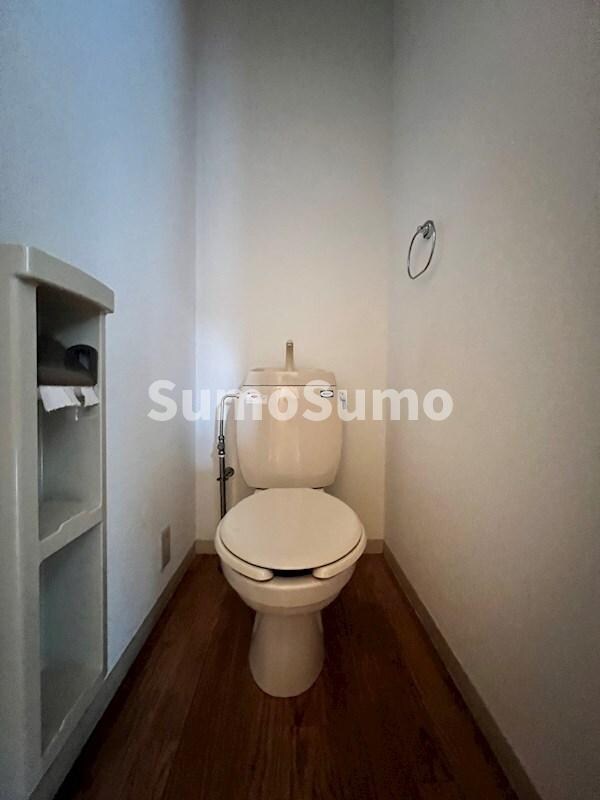 物件内観写真9　(コンパクトで使いやすいトイレです)