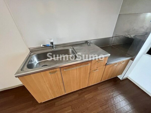 キッチン(キッチンでお料理をお楽しみください)