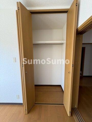 物件内観写真10　(こまごまとしたものを収納できそうですね)