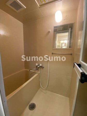 物件内観写真11　(ゆったり過ごせるお風呂です)