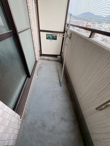 物件内観写真8　(陽当たり良好なバルコニーです)