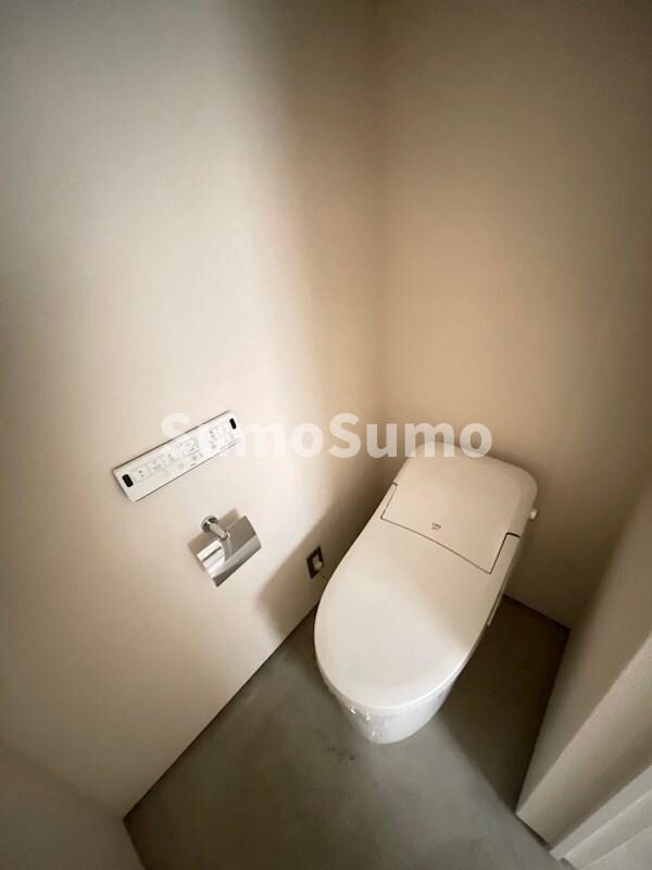 トイレ(シンプルで使いやすいトイレです)