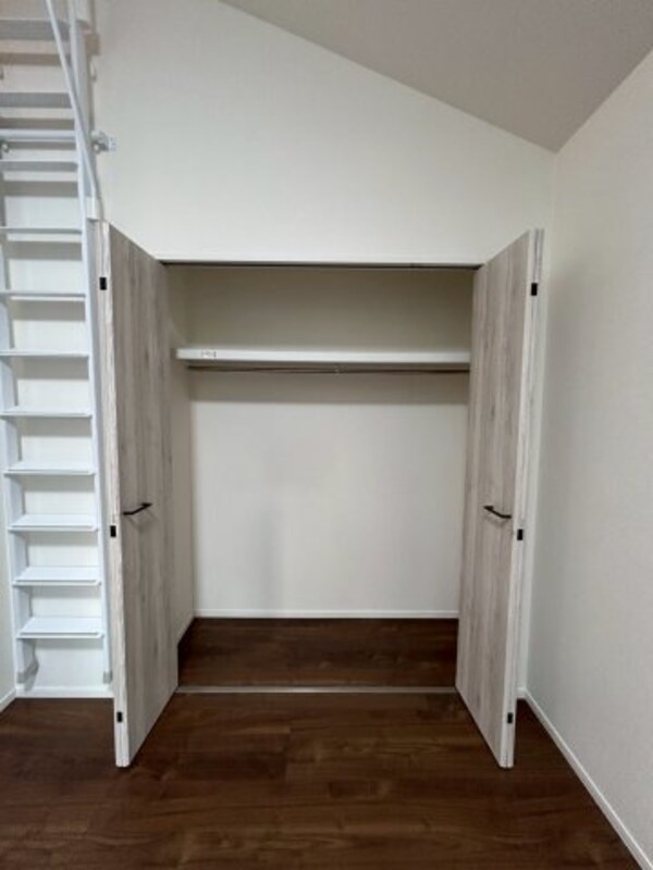 収納(小物を収納するのに便利です)