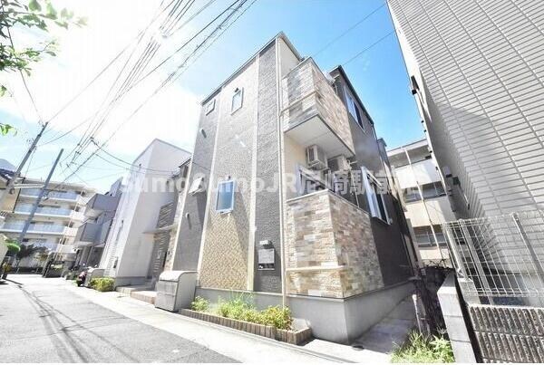 物件外観写真10　(外観もきれいです)