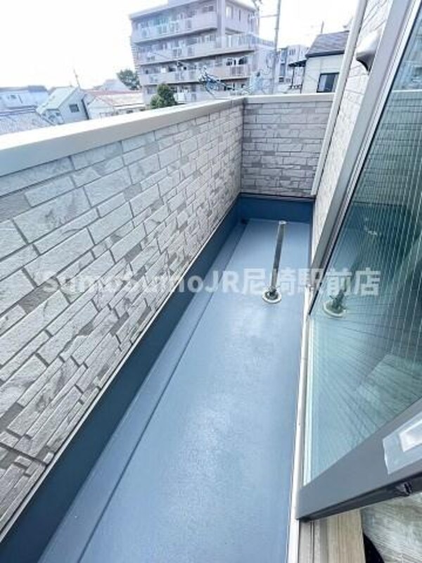 バルコニー(バルコニーがあります)