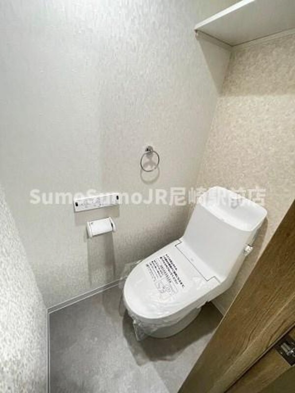 トイレ(シンプルで使いやすいトイレです)