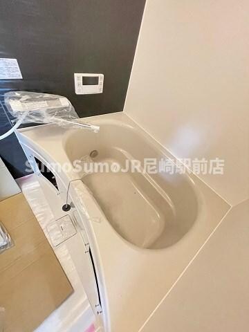 物件内観写真17　(コンパクトで使いやすいお風呂です)