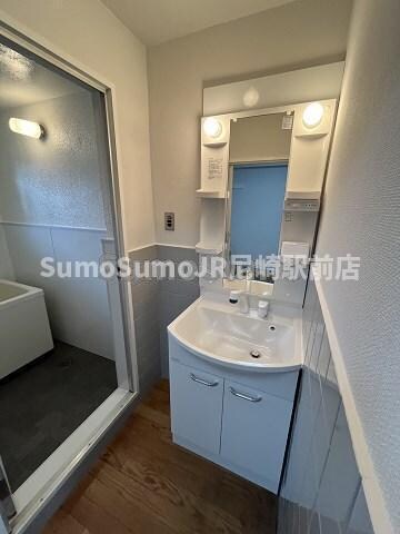 物件内観写真11　(独立洗面台です)