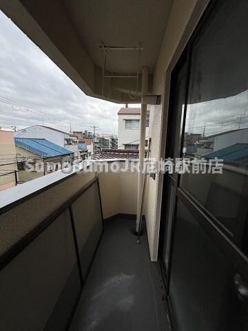 物件内観写真13　(落ち着いた時間を過ごせるバルコニーです)