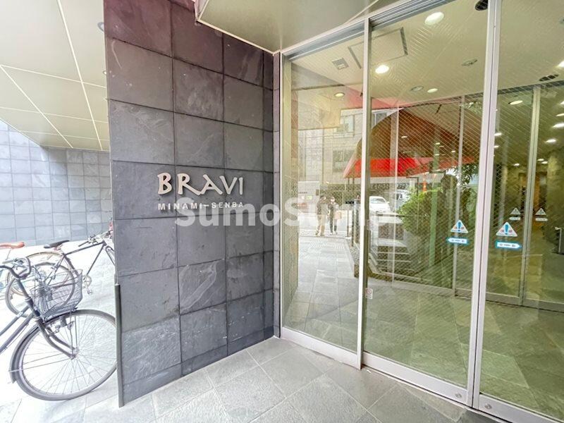 物件外観写真2　(エントランスです)