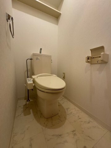 物件内観写真10　(トイレも気になるポイント)