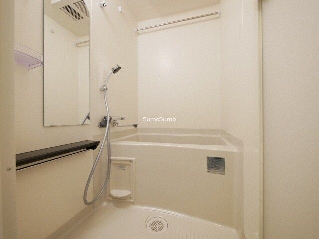 物件内観写真9　(お風呂です)