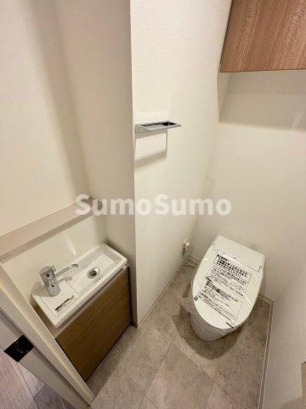 トイレ(清潔感のあるトイレです)