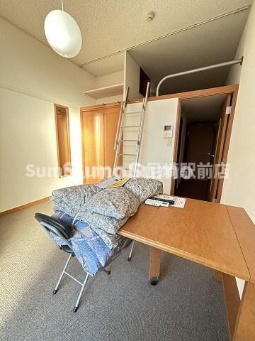 物件内観写真3　(居間です)