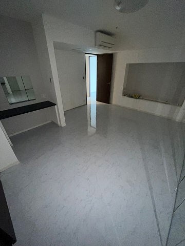 物件内観写真7　(使い勝手のいい寝室です)