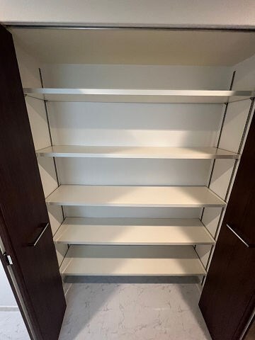 物件内観写真14　(収納があります)