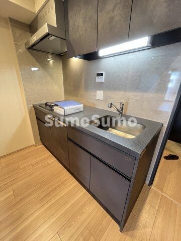 物件内観写真20　(コンパクトなキッチンで掃除もラクラク)