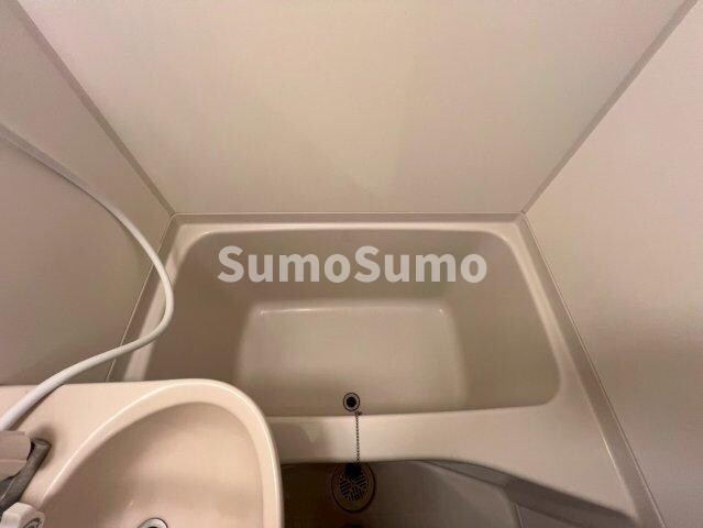 物件内観写真4　(日々の暮らしに欠かせないお風呂です)