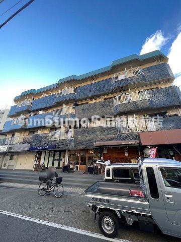 物件外観写真2　(おしゃれな外観です)