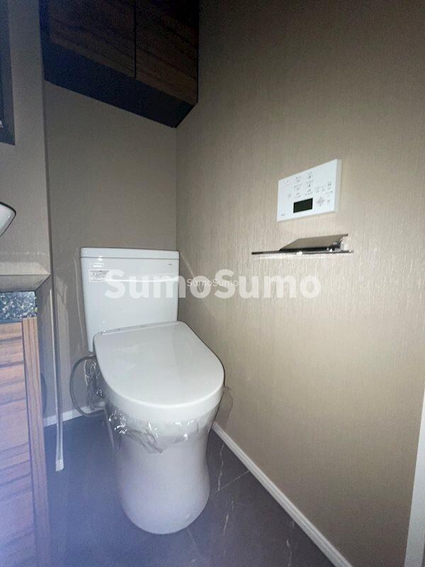 トイレ(コンパクトで使いやすいトイレです)