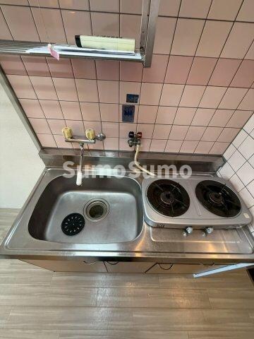 物件内観写真19　(コンパクトなキッチンで掃除もラクラク)