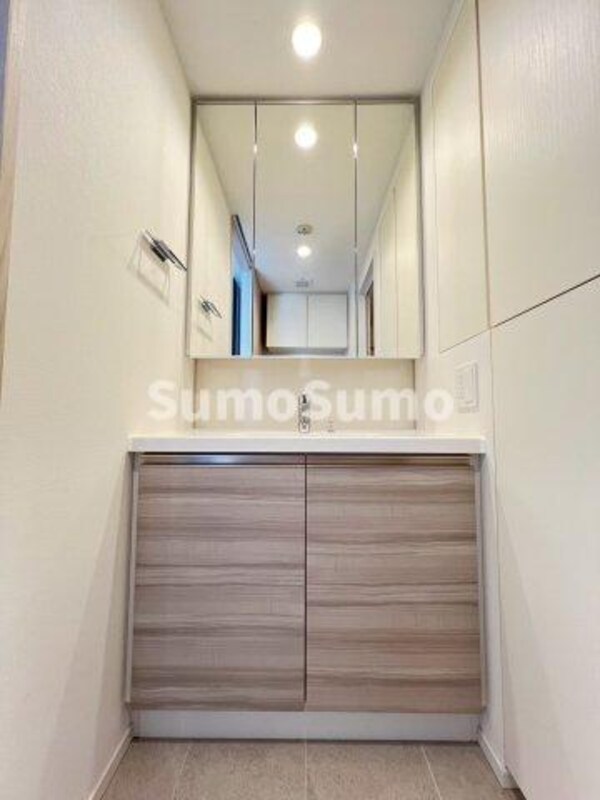 洗面・脱衣所(スペースが確保できる洗面所です)