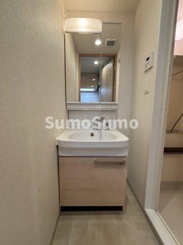 物件内観写真14　(スペースが確保できる洗面所です)