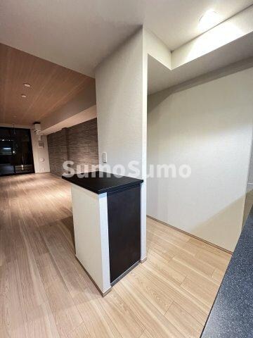 物件内観写真3　(内装は落ち着いています)