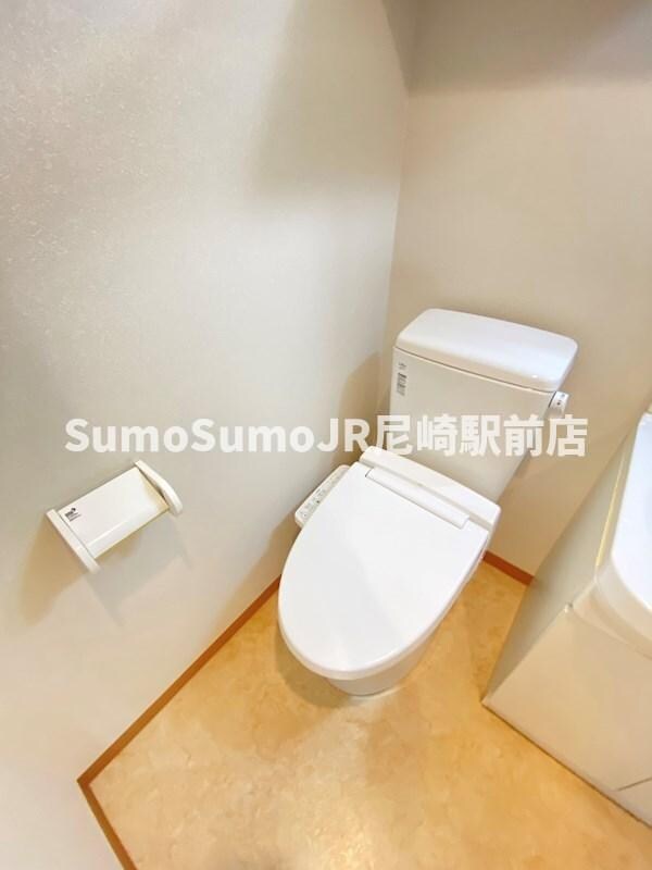 トイレ(ゆったりとした空間のトイレです)