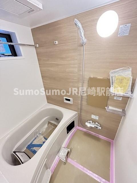 物件内観写真7　(きれいなお風呂です)