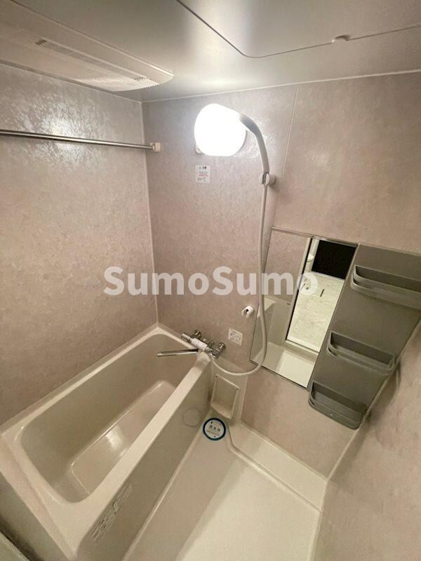 物件内観写真8　(きれいなお風呂です)