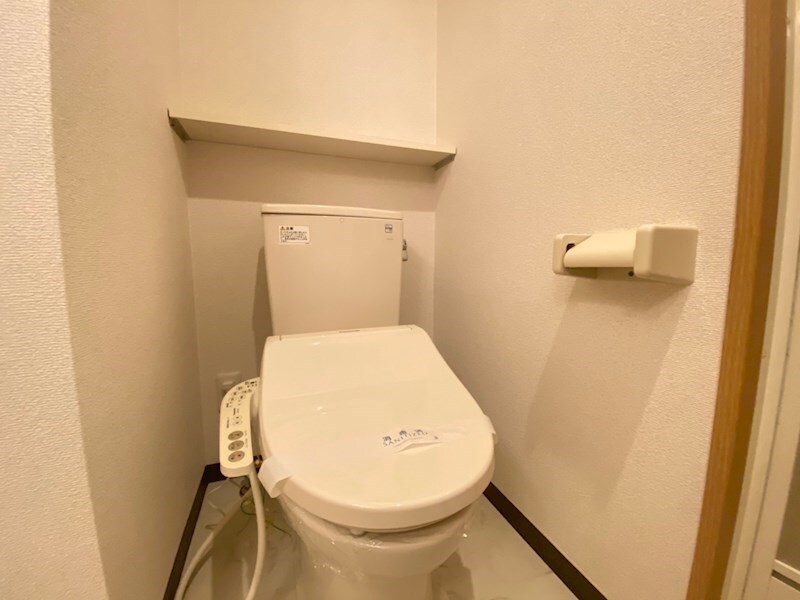 物件内観写真10　(トイレもきれいです)