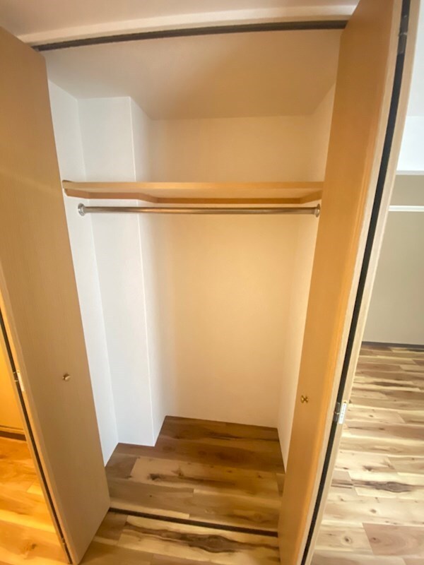 物件内観写真12　(収納豊富です)